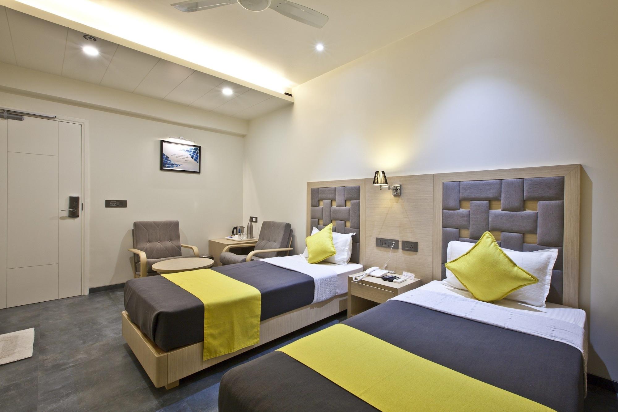 Hotel Sifat International Surate Exterior foto
