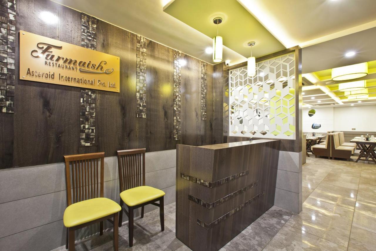 Hotel Sifat International Surate Exterior foto